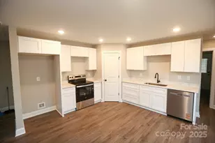 2653 Brady Ave, Kannapolis, NC 28083 - Photo 2