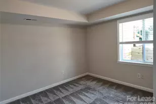 340 Hollis Rd, Charlotte, NC 28209 - Photo 18