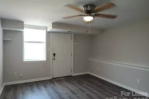 340 Hollis Rd, Charlotte, NC 28209 - Photo 12