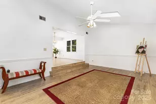 944 Evian Ln, Matthews, NC 28105 - Photo 8
