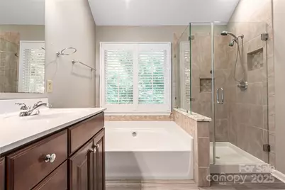 10024 Avon Farm Lane, Charlotte, NC 28269 - Photo 16