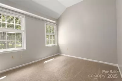10024 Avon Farm Lane, Charlotte, NC 28269 - Photo 18