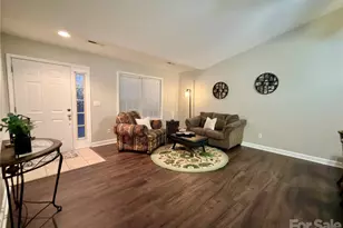 102 Kerlee St, Black Mountain, NC 28711 - Photo 6