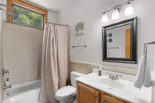 201 Scenic Wolf Dr, Mars Hill, NC 28754 - Photo 26