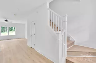 3545 Lake Rd, Charlotte, NC 28269 - Photo 10