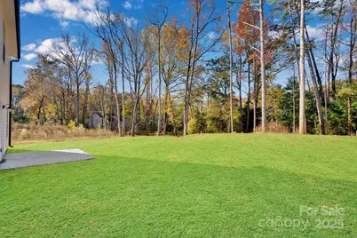 3545 Lake Road, Charlotte, NC 28269 - Photo 32