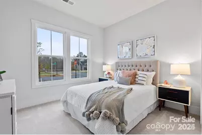 4142 Eastover Glen #0321, Charlotte, NC 28269 - Photo 8