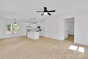 3549 Lake Rd, Charlotte, NC 28269 - Photo 10