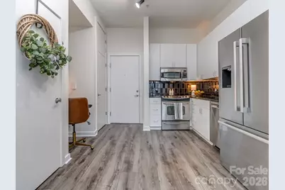 525 E Sixth Street #407, Charlotte, NC 28202 - Photo 4
