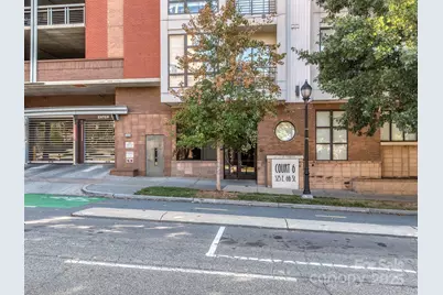 525 E Sixth Street #407, Charlotte, NC 28202 - Photo 2