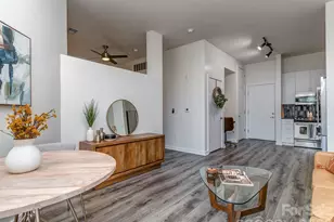 525 E 6th St, Charlotte, NC 28202 - Photo 12