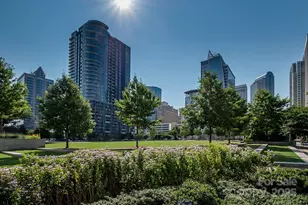 525 E 6th St, Charlotte, NC 28202 - Photo 26