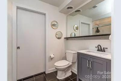 525 E Sixth Street #407, Charlotte, NC 28202 - Photo 16