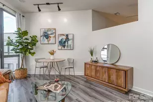 525 E 6th St, Charlotte, NC 28202 - Photo 1
