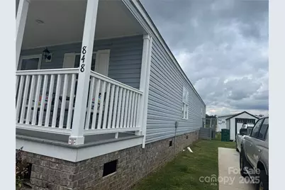 848 Lookout Drive, Spartanburg, SC 29306 - Photo 2