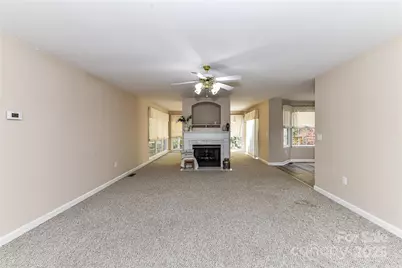 410 W Elm Street, Wingate, NC 28174 - Photo 10