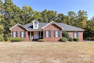 410 W Elm Street, Wingate, NC 28174 - Photo 1
