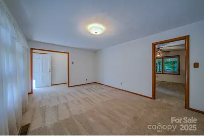 31 Jupiter Road, Weaverville, NC 28787 - Photo 8