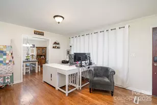 5609 Grace Chapel Rd, Hickory, NC 28601 - Photo 10