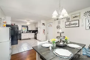 5609 Grace Chapel Rd, Hickory, NC 28601 - Photo 8