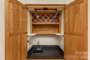 2431 W Cumming Woods Ln, Hendersonville, NC 28739 - Photo 16