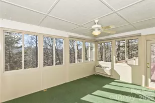 2431 W Cumming Woods Ln, Hendersonville, NC 28739 - Photo 4