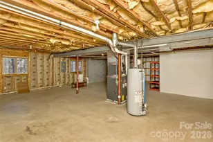 2431 W Cumming Woods Ln, Hendersonville, NC 28739 - Photo 42