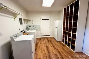 3238 Debbie Dr, Hendersonville, NC 28791 - Photo 22