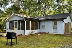 3238 Debbie Dr, Hendersonville, NC 28791 - Photo 24