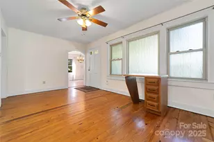 392 Old Hendersonville Hwy, Brevard, NC 28712 - Photo 10