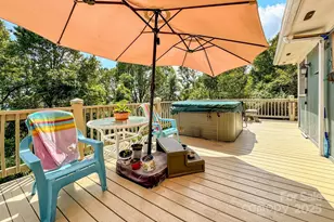 1174 Apple Ln, Spruce Pine, NC 28777 - Photo 16