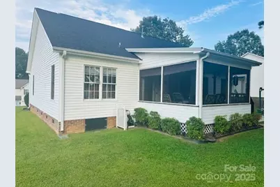 1234 Laurel Woods Drive, Gastonia, NC 28052 - Photo 4