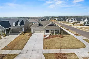 1800 Winding Mist Dr, Belmont, NC 20812 - Photo 4