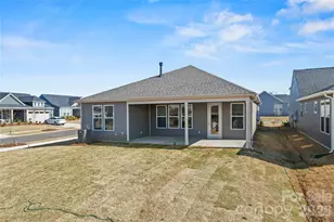 1800 Winding Mist Dr, Belmont, NC 20812 - Photo 6