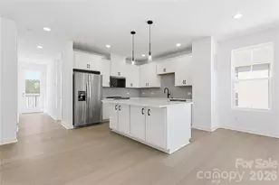 7029 Westrow Ave, Charlotte, NC 28278 - Photo 2