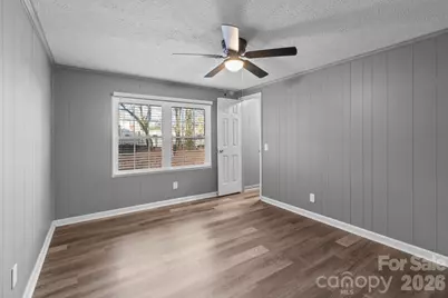 4642 McClure Road, Charlotte, NC 28216 - Photo 32