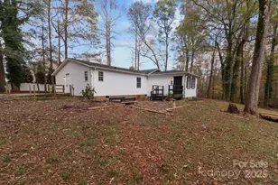 4642 McClure Rd, Charlotte, NC 28216 - Photo 22