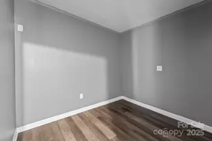 4642 McClure Rd, Charlotte, NC 28216 - Photo 42