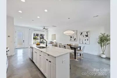 2107 W Trade Street, Charlotte, NC 28216 - Photo 10