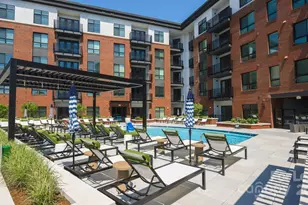 1711 Commonwealth Ave, Charlotte, NC 28205 - Photo 2