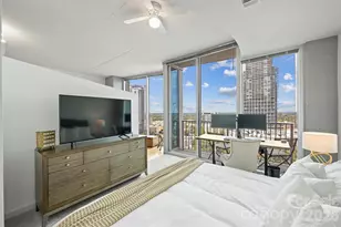 210 N Church St, Charlotte, NC 28202 - Photo 10