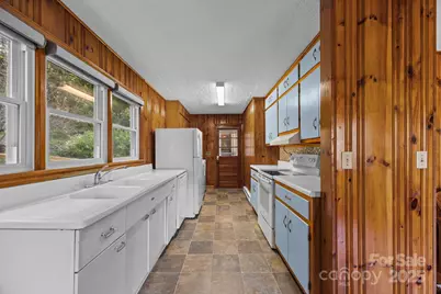 255 Red Bank Road, Waynesville, NC 28786 - Photo 16