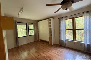 70 Stonegate Trl, Leicester, NC 28748 - Photo 16