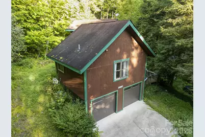 70 Stonegate Trail, Leicester, NC 28748 - Photo 2