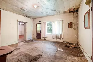 2412 Daves Dr, Shelby, NC 28150 - Photo 6