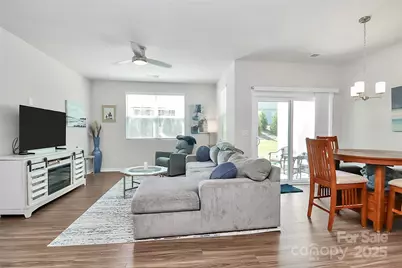 9521 Munsing Drive, Charlotte, NC 28269 - Photo 10