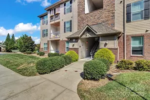 91 Brickton Village Cir, Fletcher, NC 28732 - Photo 6