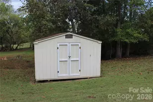 1720 Bumgarner Dr, Morganton, NC 28655 - Photo 22