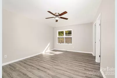 152 Sparrow Lane, Statesville, NC 28625 - Photo 18