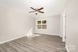 152 Sparrow Ln, Statesville, NC 28625 - Photo 18